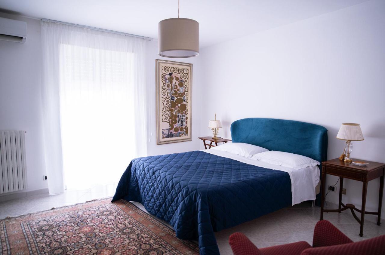 Miro B&B アックアヴィーヴァ・デッレ・フォンティ エクステリア 写真
